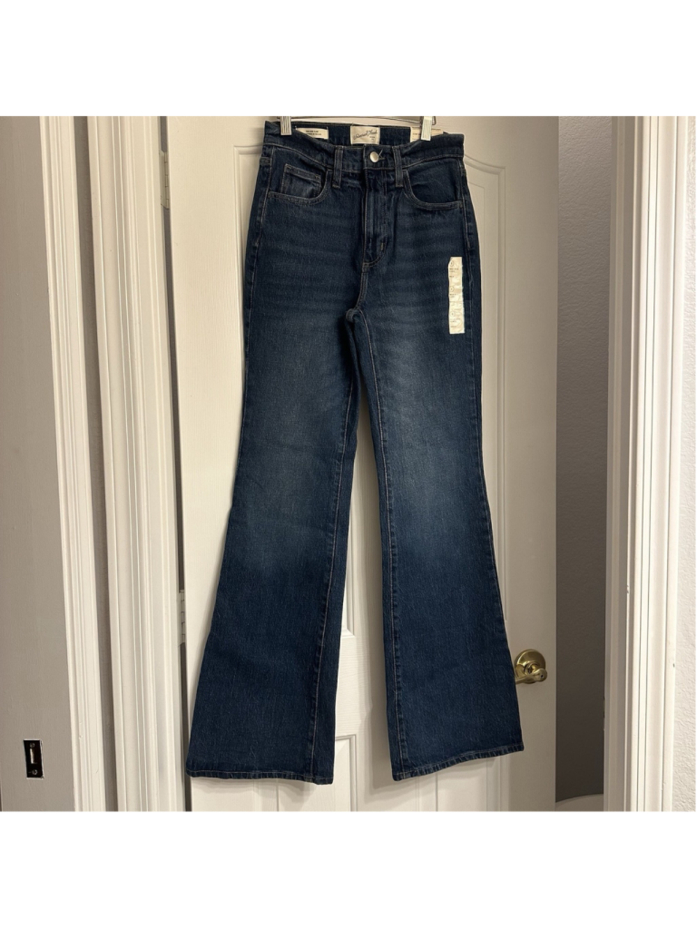 NWT High Rise Flare Women’s Jeans Navy W/ Stretch Size2 Target Universal Thread